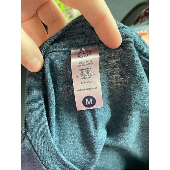 Simply Faithful by Simply Southern Nurse Fitted Tee Size Medium - Picture 4 of 4